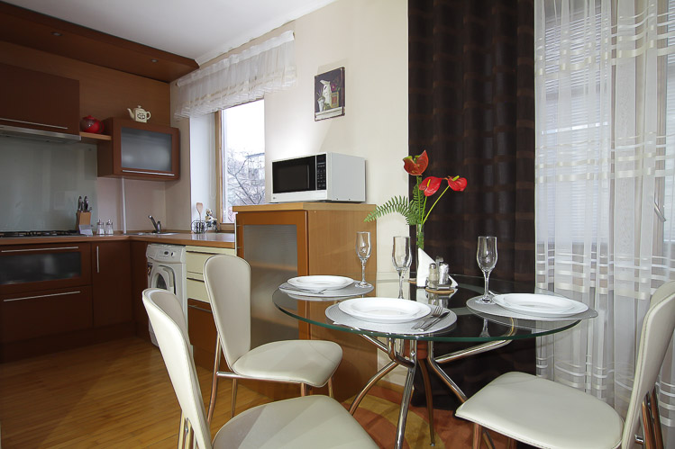 Apartament in chirie in centrul orasului Chisinau: 2 camere, 1 dormitor, 46 m²